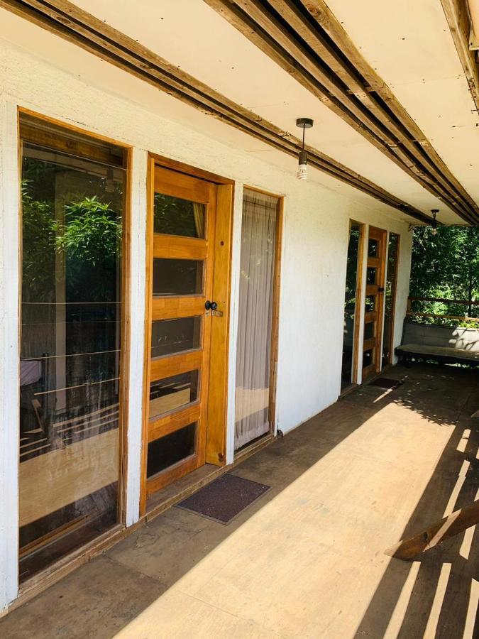 Mata Nui Hostel Hanga Roa Exterior photo